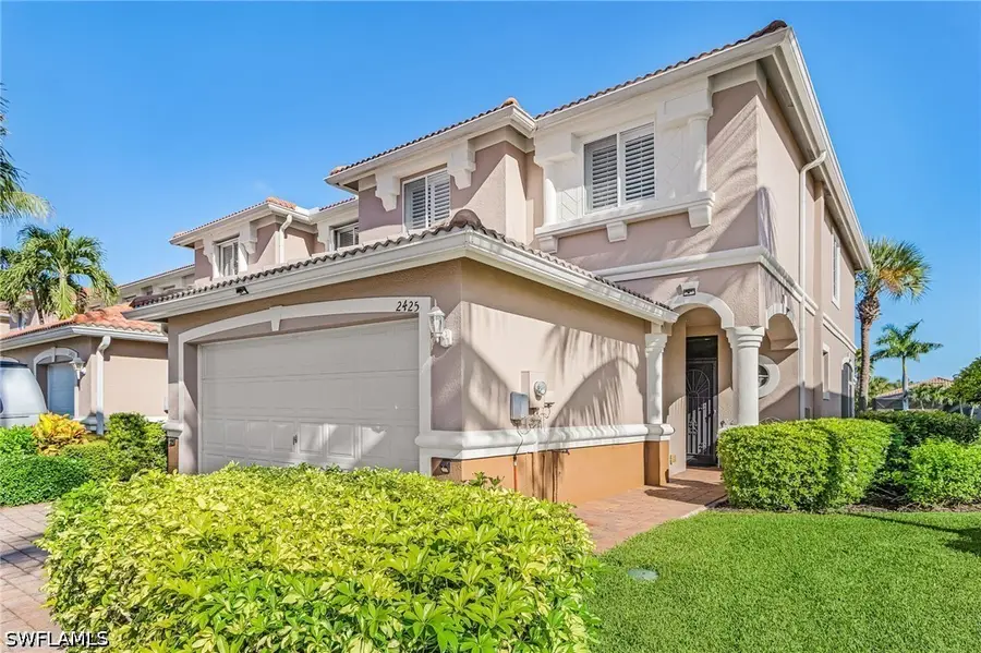 2425 Laurentina Lane, Cape Coral, FL 33909 - #2