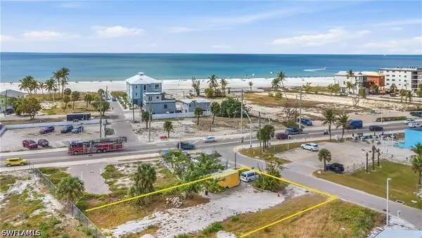 110 Mango Street, Fort Myers Beach, FL 33931