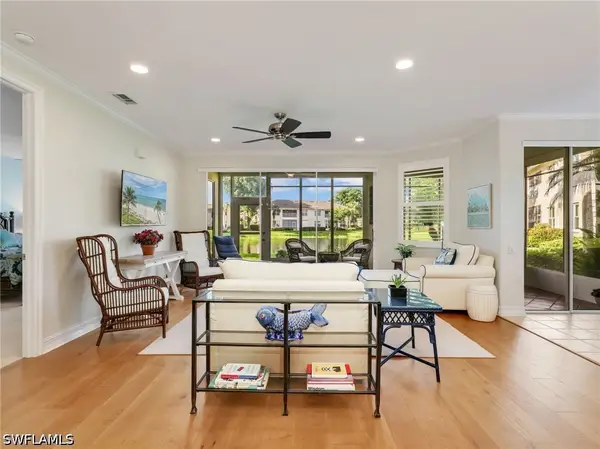 882 Carrick Bend Circle #102, Naples, FL 34110