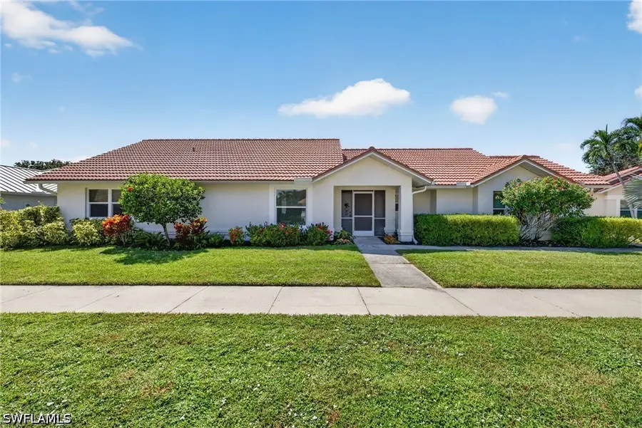 11055 Longshore Way W, Naples, FL 34119 - #2