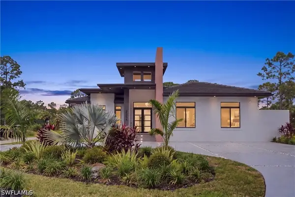 2354 8th Avenue Ne, Naples, FL 34120