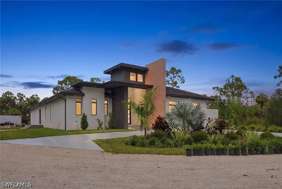 2354 8th Avenue Ne, Naples, FL 34120 - #2