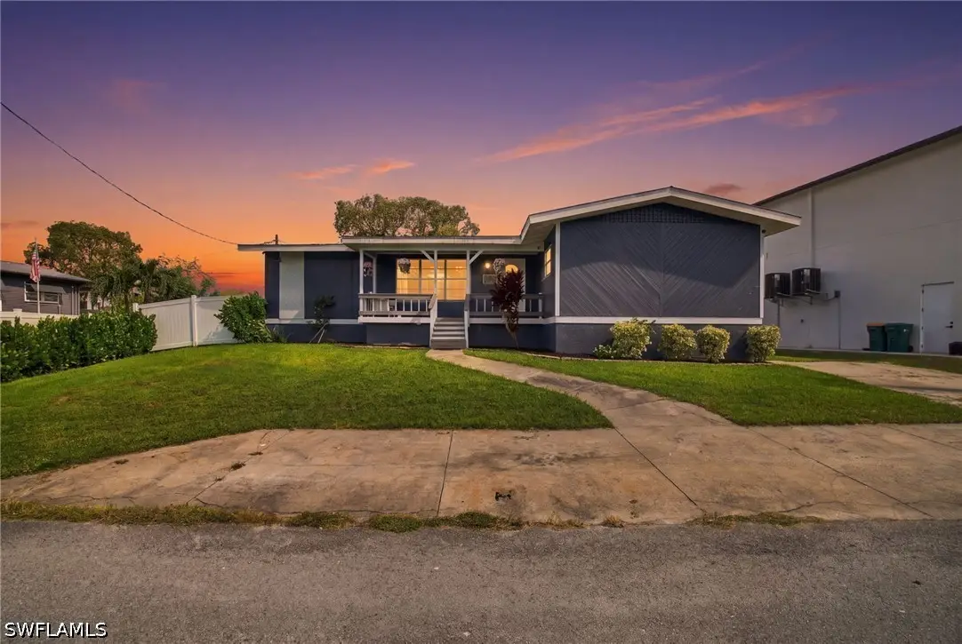 280 Worley Street, Chokoloskee, FL 34138 - #1
