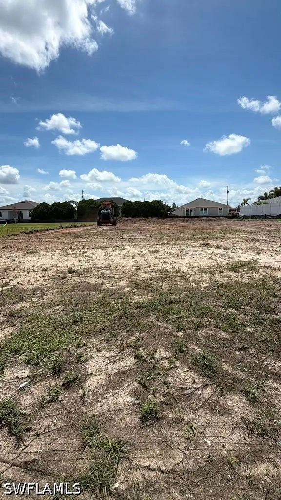 1003 Santa Barbara Boulevard N, Cape Coral, FL 33993
