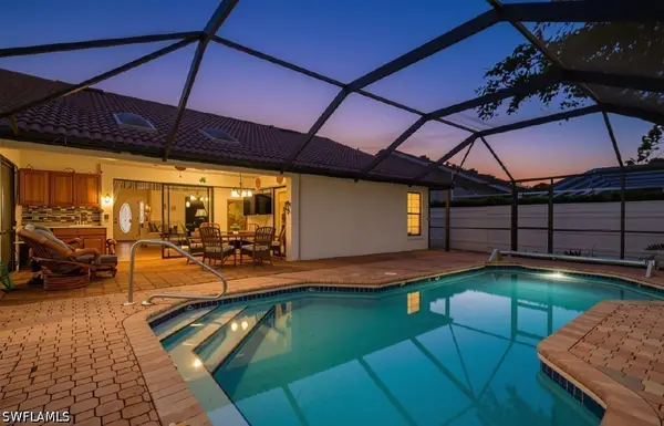237 Fox Den Circle, Naples, FL 34104
