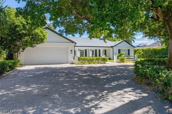 2728 Crayton Road, Naples, FL 34103