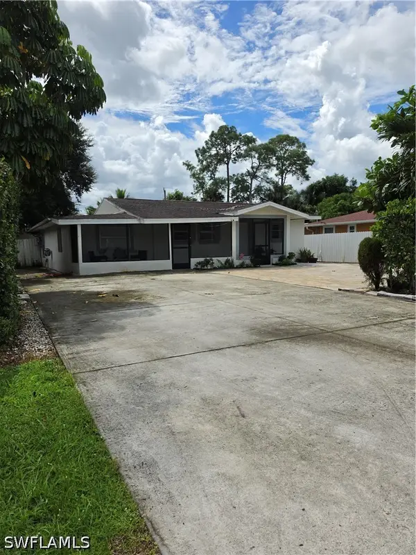 5230 Warren Street, Naples, FL 34113