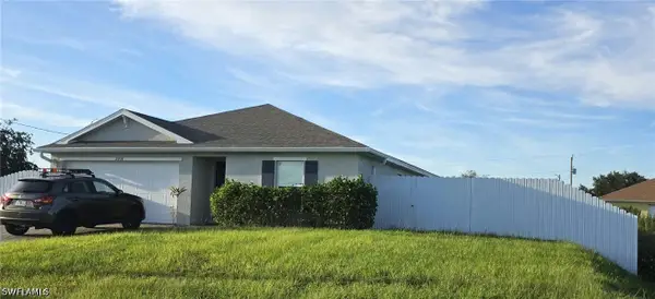 2908 43rd Street Sw, Lehigh Acres, FL 33976