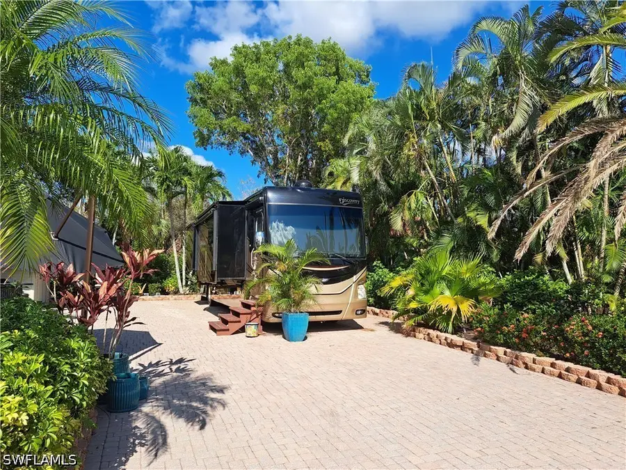 4786 Southern Breeze Drive, Naples, FL 34114 - #2