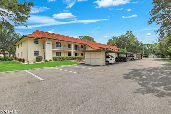 4963 Pepper Circle #D-102, Naples, FL 34113