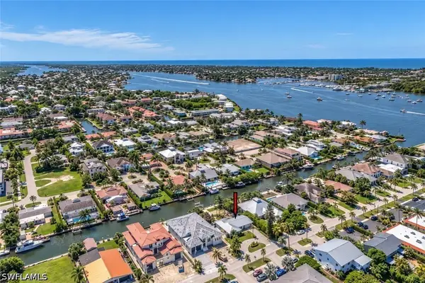 1540 Curlew Avenue, Naples, FL 34102