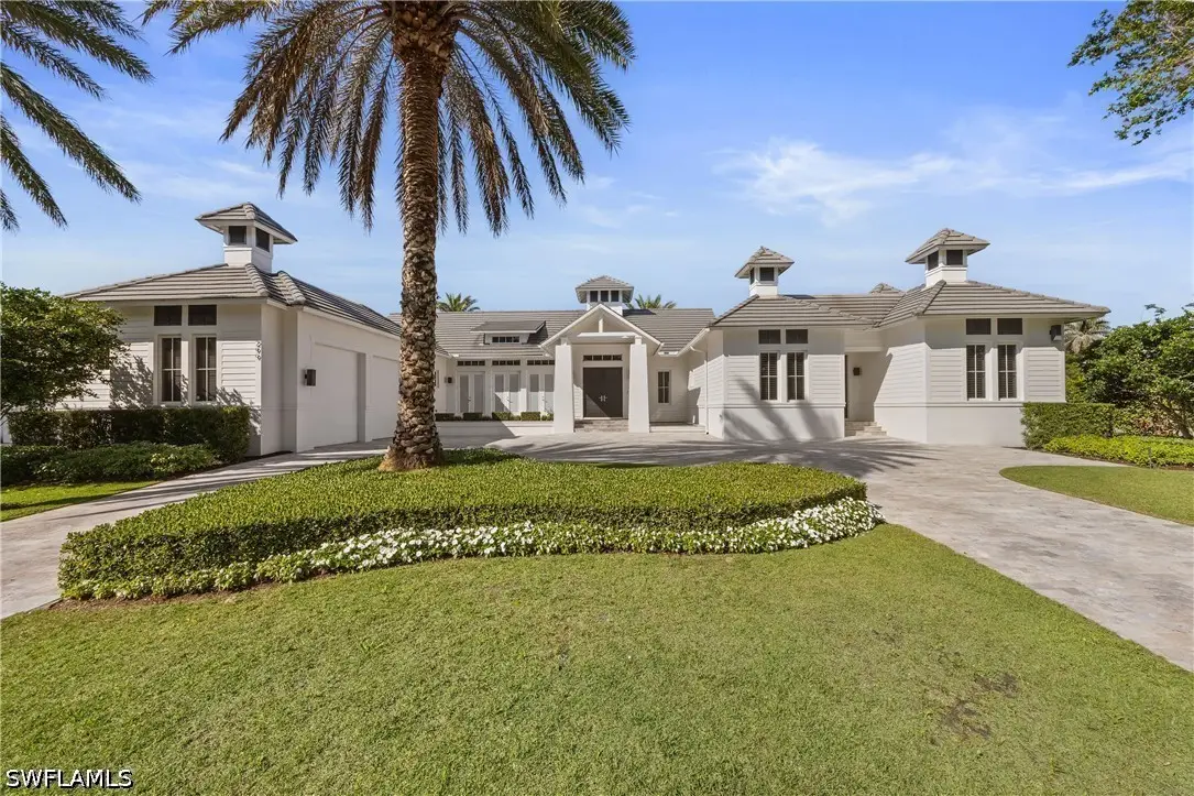 299 Mermaids Bight, Naples, FL 34103 - #1