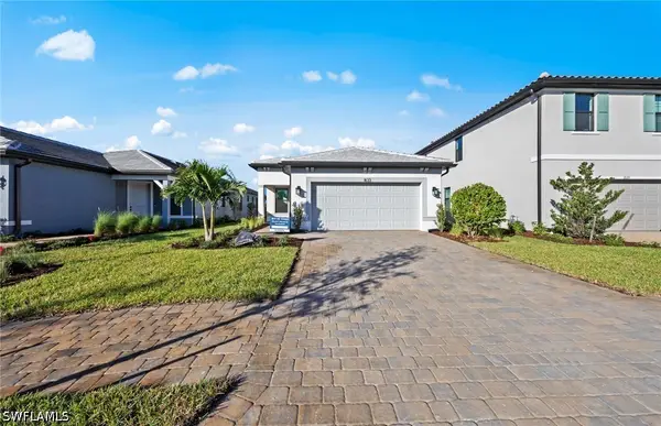 2151 Freemont Way, Naples, FL 34120