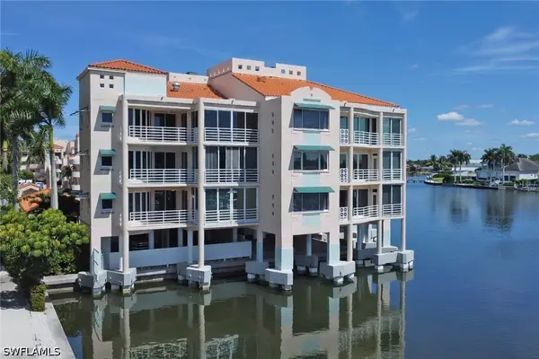 4500 Gulf Shore Boulevard N #1-211, Naples, FL 34103