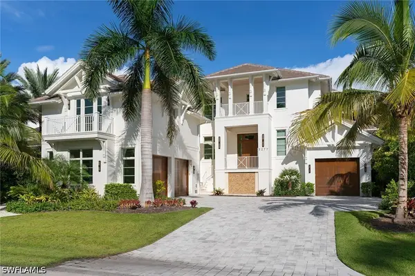 3277 Gordon Drive, Naples, FL 34102