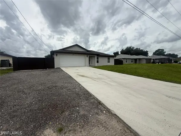 2811 44th Street Sw, Lehigh Acres, FL 33976