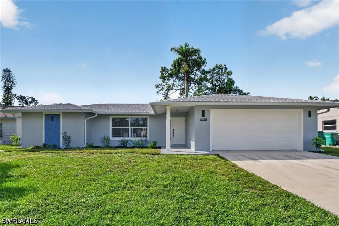 4620 Parrot Avenue, Naples, FL 34104 - #1