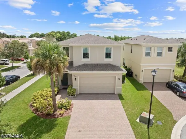 1301 NW Fiorenza Court, Port St Lucie, FL 34986