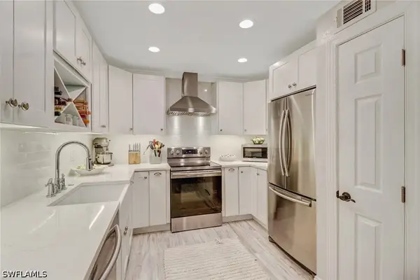 3180 Seasons Way #909, Estero, FL 33928