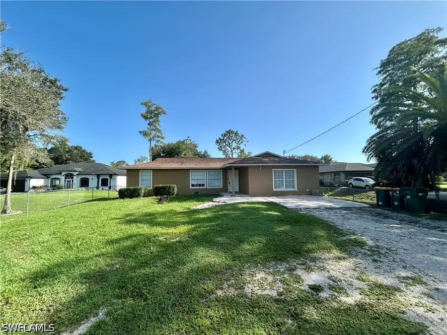 2430 Golden Gate Boulevard E, Naples, FL 34117 - #3