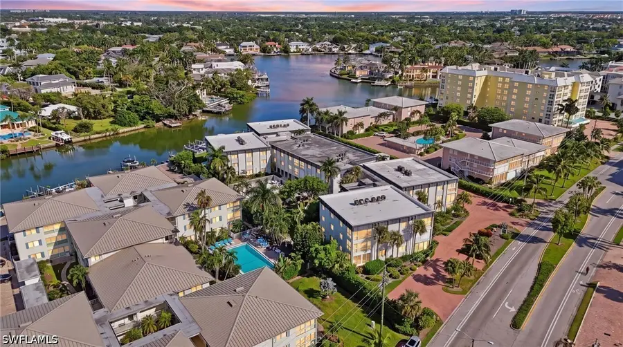1930 Gulf Shore Boulevard N #B302, Naples, FL 34102 - #3