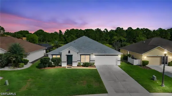 8031 Liriope Loop, Lehigh Acres, FL 33972