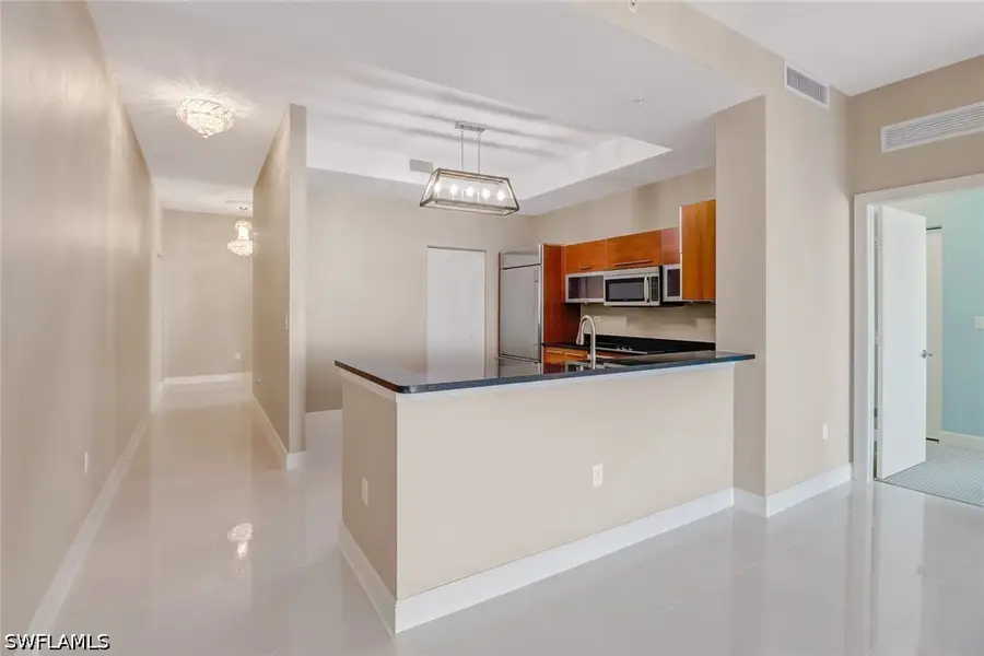 3000 Oasis Grand Boulevard #401, Fort Myers, FL 33916 - #2