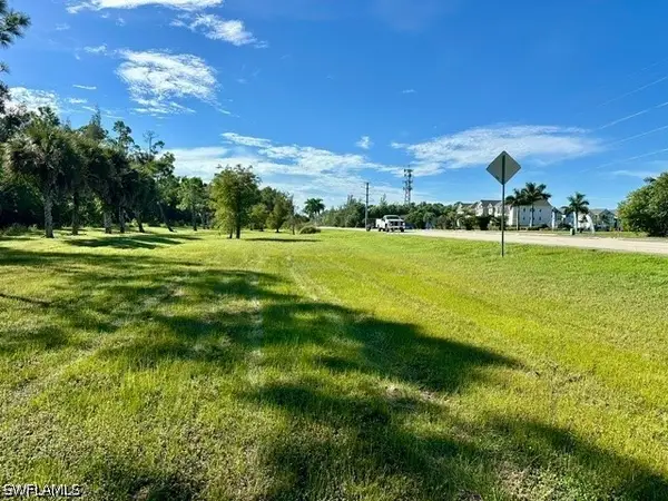 6516 Abbott Street, Fort Myers, FL 33966