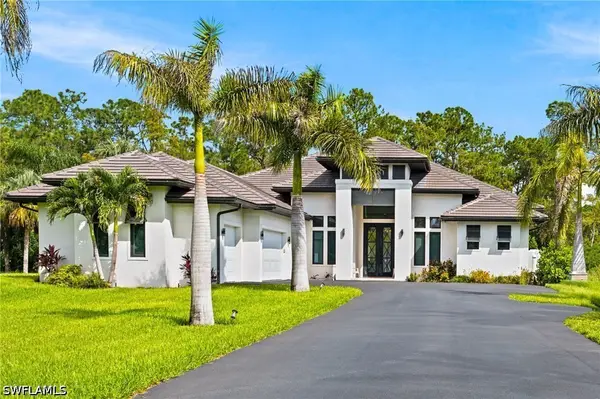 2265 Golden Gate Boulevard W, Naples, FL 34120