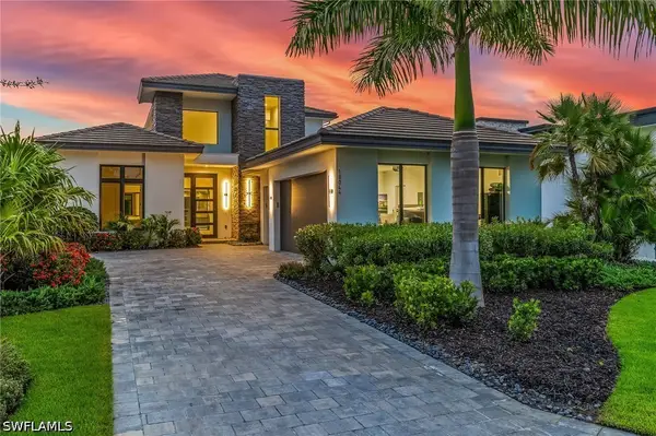 19044 Via Messina Way, Miromar Lakes, FL 33913