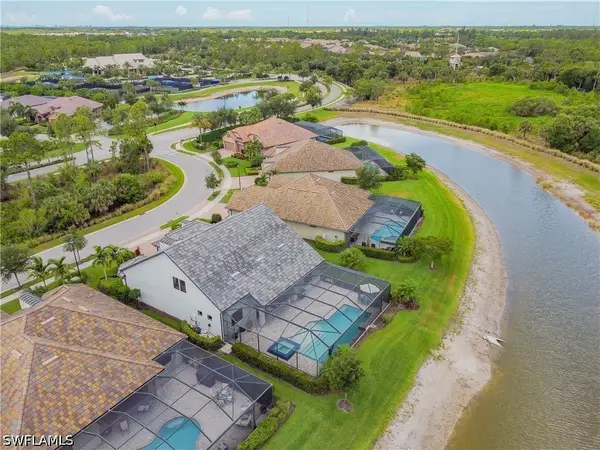 7247 Clamshell Lane, Naples, FL 34114