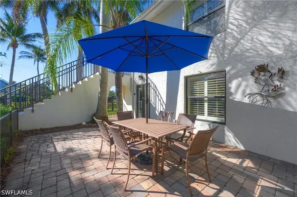 655 8th Avenue S #3, Naples, FL 34102