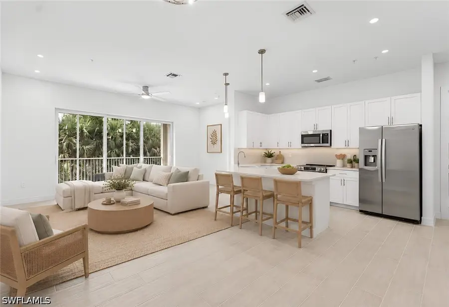 286 Indies Drive E #202, Naples, FL 34114 - #2