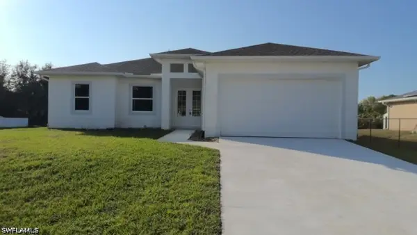 3301 52nd Street W, Lehigh Acres, FL 33971