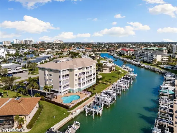907 Panama Court #303, Marco Island, FL 34145