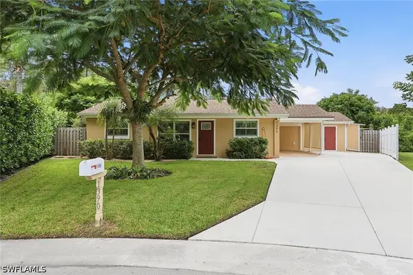 1390 Delmar Lane, Naples, FL 34104