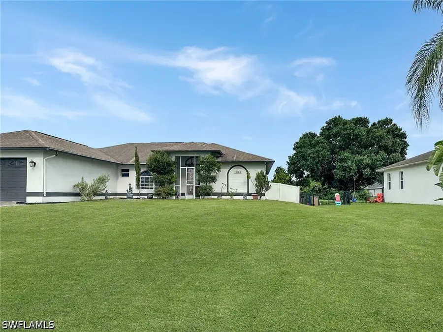 920 Alaska Avenue, Lehigh Acres, FL 33971 - #2