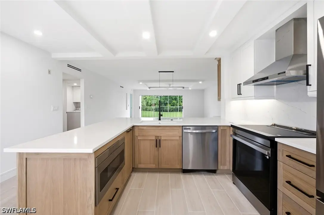 6985 Dennis Circle #204, Naples, FL 34104 - #1