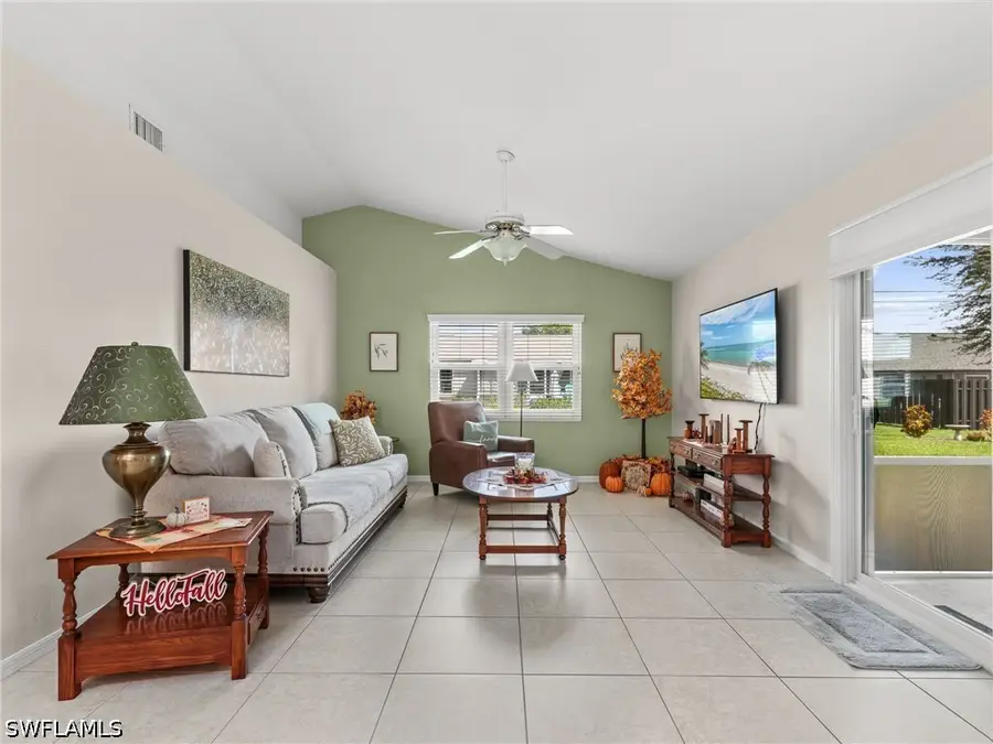 27 NE 9th Place, Cape Coral, FL 33909 - #3