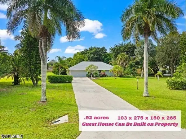 1940 Curling Avenue, Naples, FL 34109