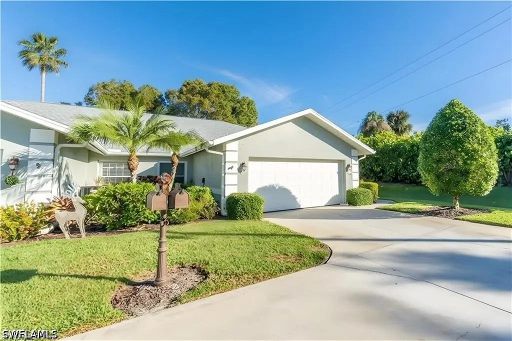 1704 Royal Circle #602, Naples, FL 34112 - #1