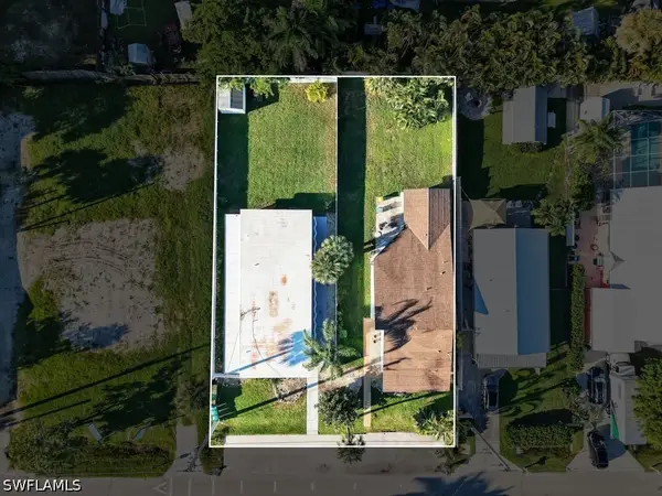 2631 Becca Avenue, Naples, FL 34112