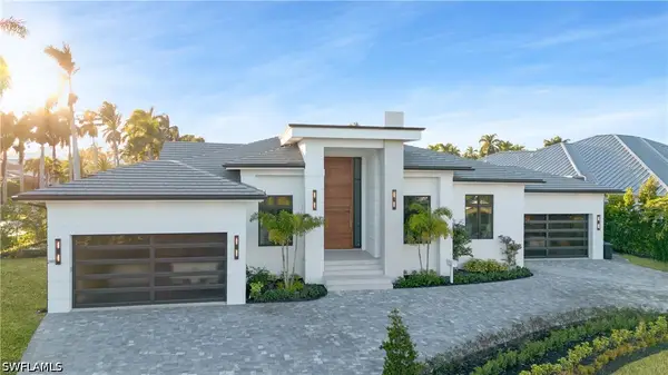 2485 Crayton Road, Naples, FL 34103