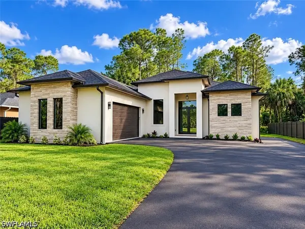 2752 18th Avenue Ne, Naples, FL 34120