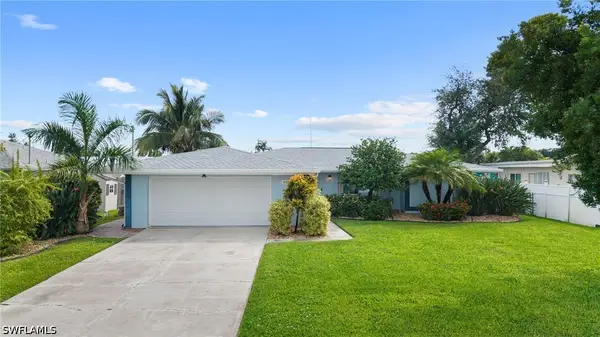 4320 S Gulf Circle, North Fort Myers, FL 33903
