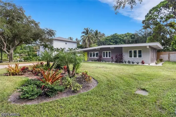 5150 Sand Dollar Lane, Naples, FL 34103