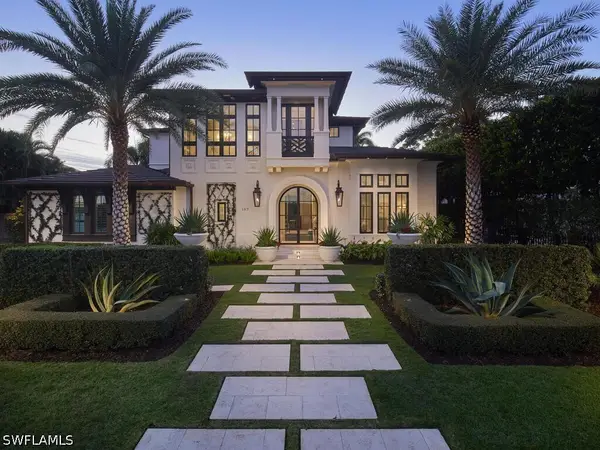 167 4th Street N, Naples, FL 34102