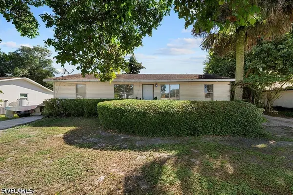 1960 49th Street Sw, Naples, FL 34116