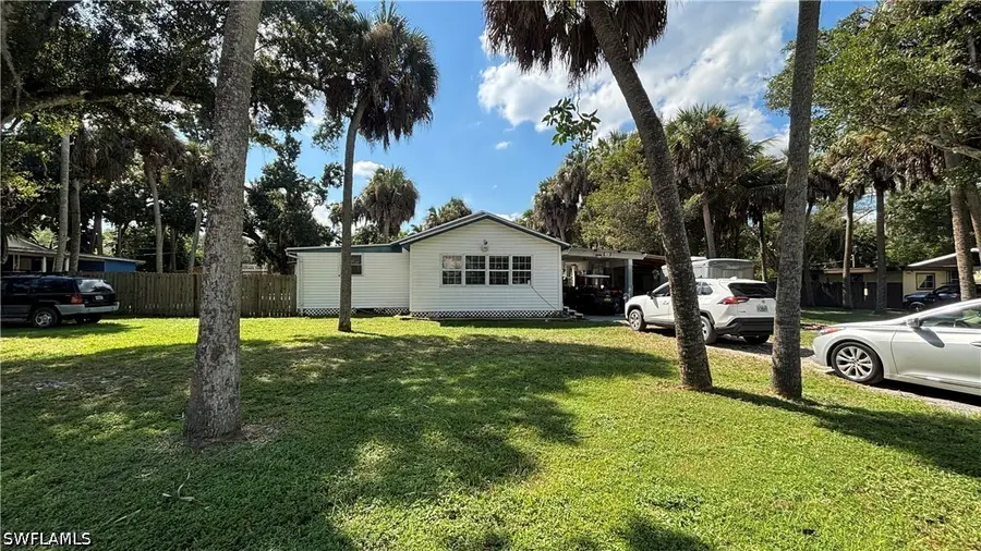 218 Labelle Avenue, Fort Myers, FL 33905 - #2