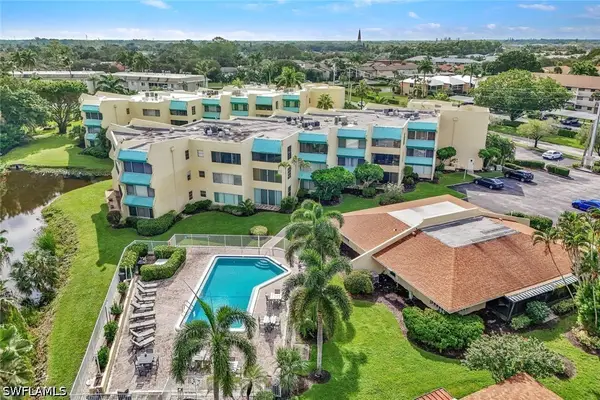 955 Palm View Drive #307, Naples, FL 34110